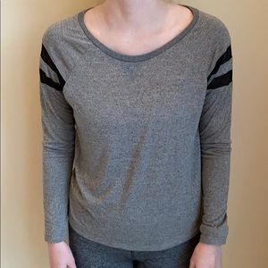 H&M Divided Long Sleeve Top